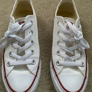 White low top converse